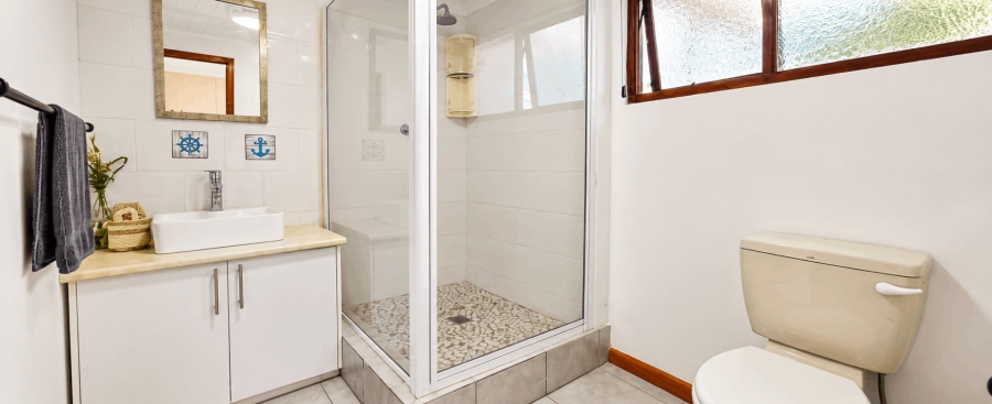 7 Bedroom Property for Sale in Kleinbaai Western Cape